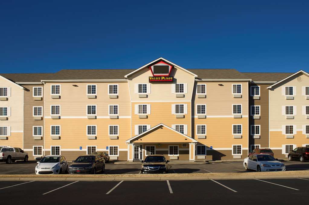 Extended Stay America Select Suites - Wichita - Airport Exterior foto